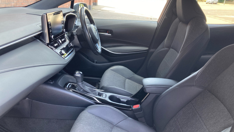 Toyota Corolla 1.8 VVT-i Hybrid Design 5dr CVT Hybrid Hatchback
